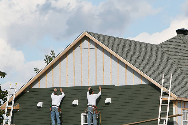 Professional Siding Contractor technician working in Cedar Grove, IN